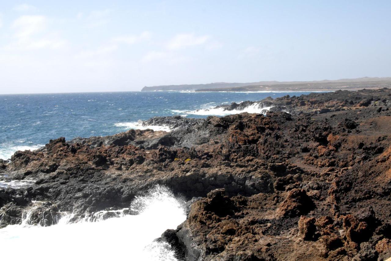 Volcan De Sal Teguise  Εξωτερικό φωτογραφία